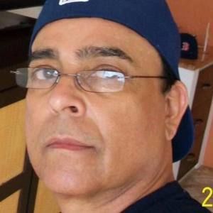 Meet your Posher, Efren